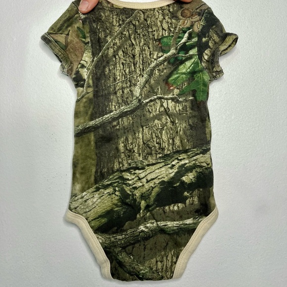 Browning Mossy Oak Break-Up Infinity camo baby bodysuit - Picture 2 of 3